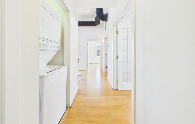 2 beds, 2 baths, 862 sqft, $1,585, Unit 4H