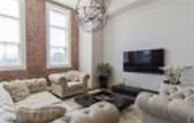 1 bed, 1 bath, 717 sqft, $2,595, Unit 404
