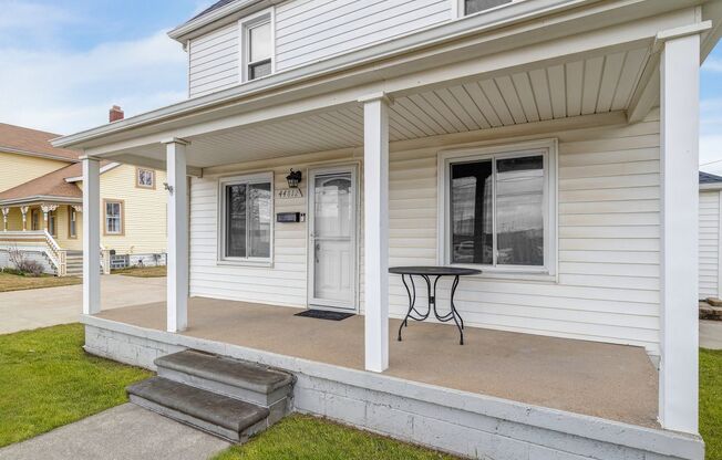PRICE REDUCED !!!!.Must see to appreciate, 1782 Square foot 4 bedroom 2 bath colonial
