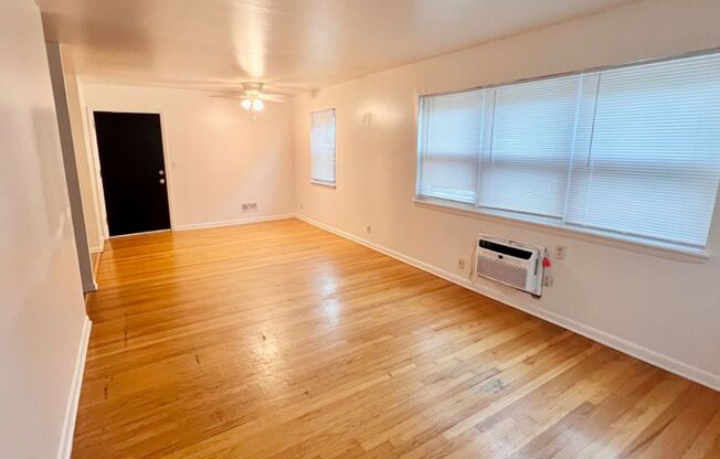Packard Ave 2-Bedroom Apartment w/ Two Parking Spots