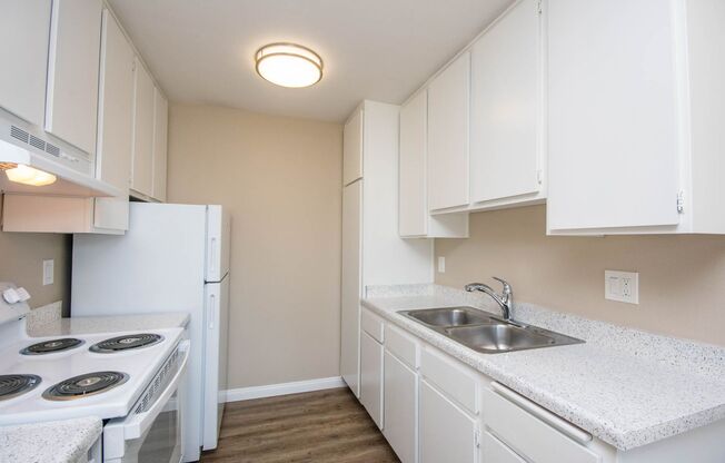 1 bed, 1 bath, 615 sqft, $2,450