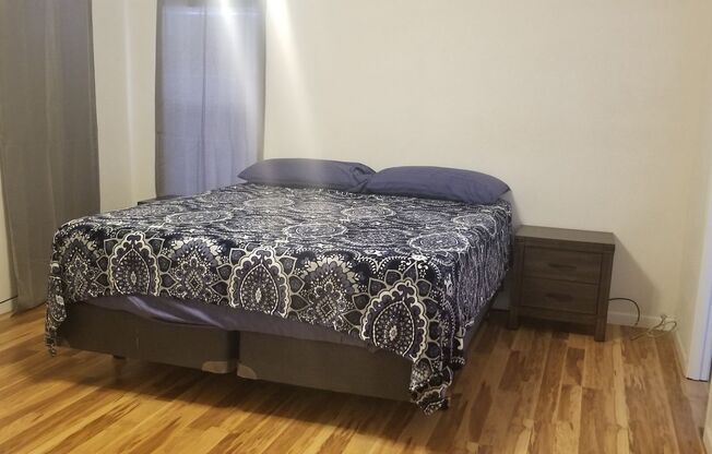 3 beds, 2 baths, $1,700