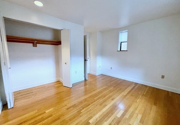 1 bed, 1 bath, 605 sqft, $3,100, Unit 406E