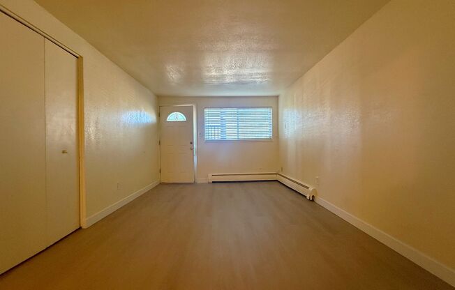2 beds, 1 bath, 725 sqft, $1,200, Unit 1026WR-1