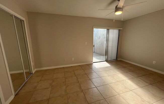 3 beds, 2 baths, $2,000, Unit UNIT A