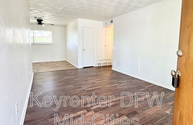 1225 FAIRDALE ST