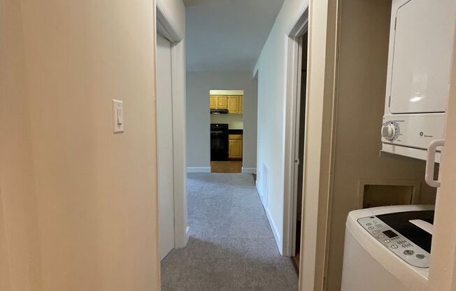 2 beds, 2 baths, 1,000 sqft, $1,900, Unit 14204 #A2