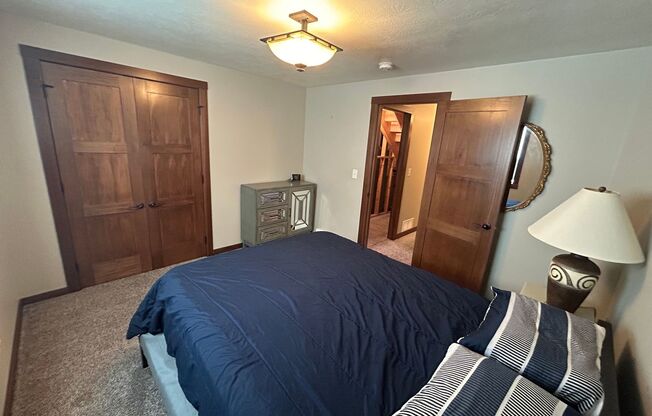 4 beds, 3 baths, $3,000