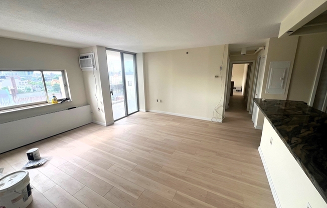 2 beds, 2 baths, 1,100 sqft, $3,880, Unit 606