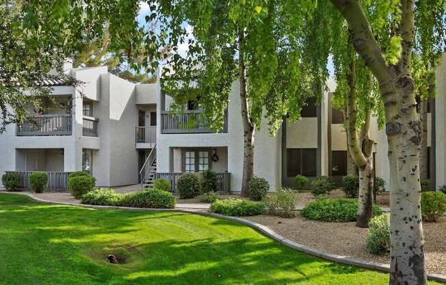 Del Sol Apartments Exterior