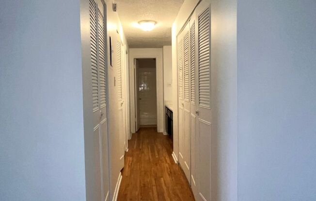 1 bed, 1 bath, 825 sqft, $1,335, Unit 605