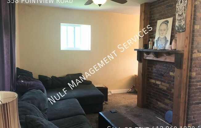 358 POINTVIEW RD