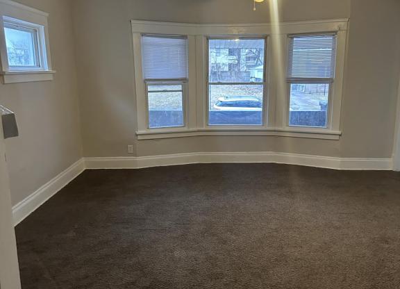 12331 TUSCORA AVE