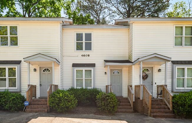 Charming 2 Bedroom Townhome in NE Raleigh!