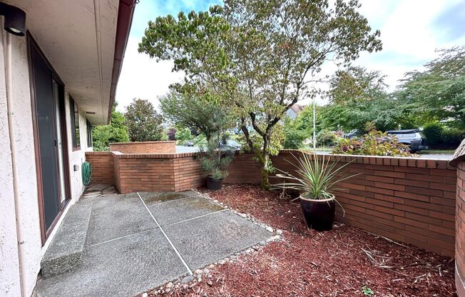 Cozy, Conveniently located large one bedroom condo is a Must-See.