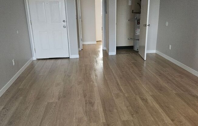 1 bed, 1 bath, 564 sqft, $1,245, Unit 2430-03