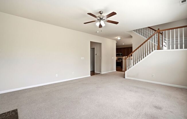 WAKEFIELD HOME WITH 4 BEDROOMS- GREAT HOME!