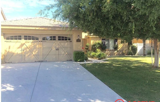 Spacious 3-Bedroom, 2-Bath Home with Fireplace!
