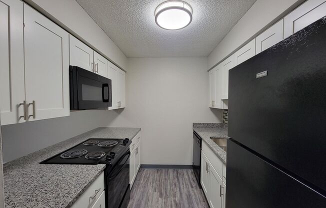 1 bed, 1 bath, 750 sqft, $999, Unit 126302