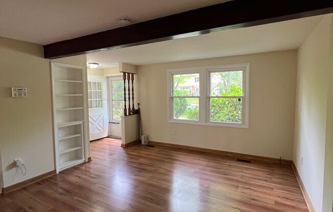 Introducing Three Bedroom Home in Reisterstown, MD
