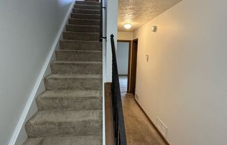 2 beds, 1.5 baths, $1,030