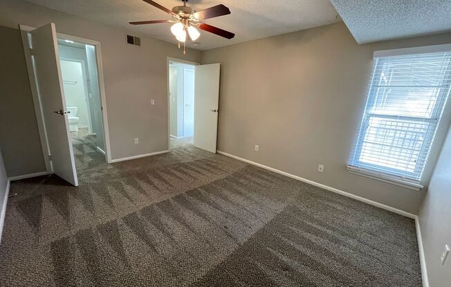1 bed, 1 bath, 754 sqft, $1,125, Unit 8705-204