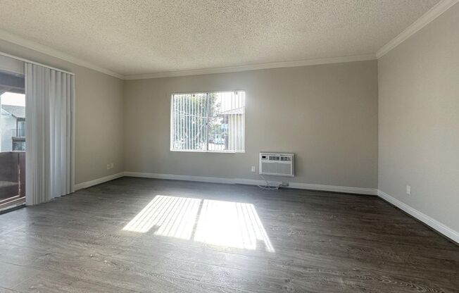 1 bed, 1 bath, 630 sqft, $1,745, Unit 201