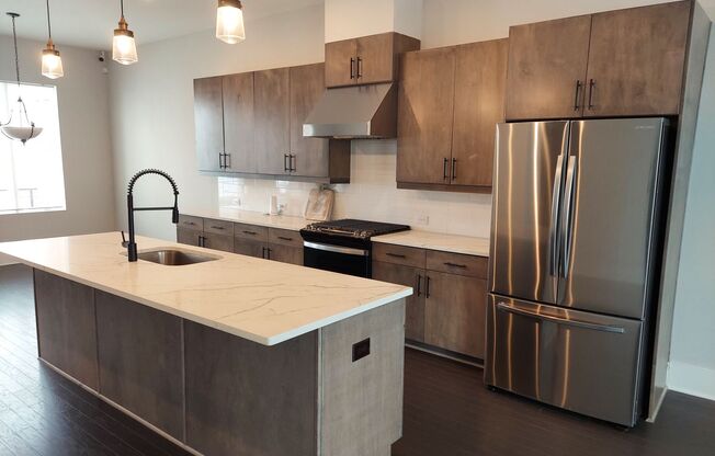 New Construction Executive Rental Available in Castleberry Hills!