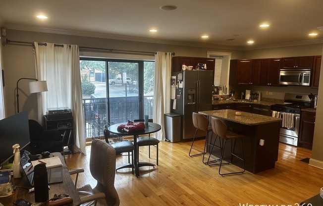 1226 W Huron St. #101