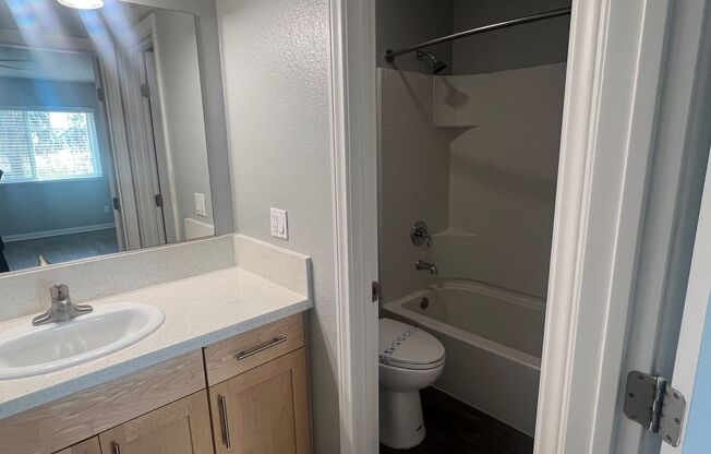 2 beds, 2 baths, 1,200 sqft, $2,595, Unit 114