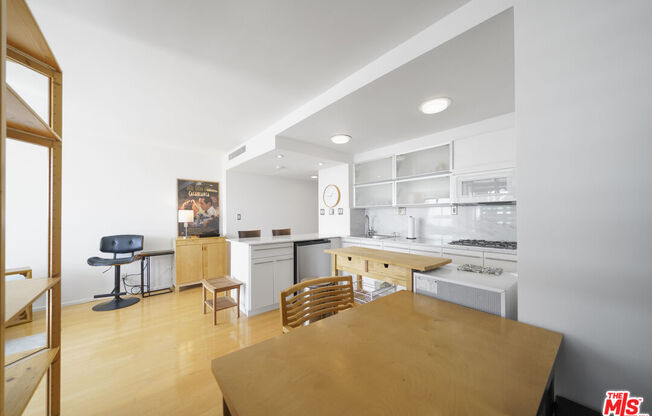 Studio, 1 bath, 481 sqft, $2,500, Unit 2104