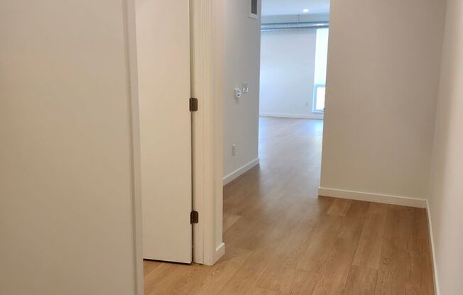 1 bed, 1 bath, 579 sqft, $1,412, Unit 302