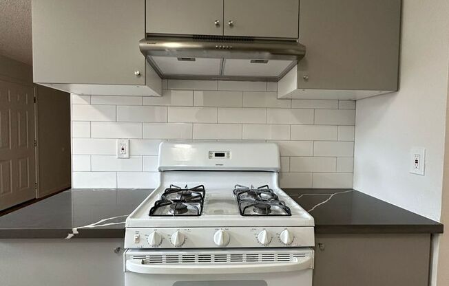 Introducing a newly remodeled charming 2-bedroom, 1-bathroom apartment in the heart of Hayward, CA.
