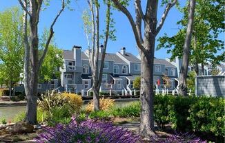 820 BOARDWALK PL