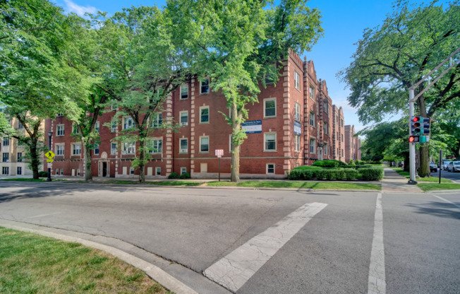 1024 Noyes