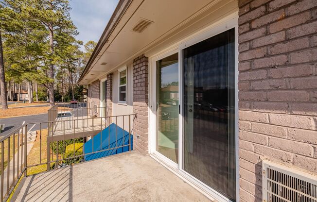 1 bed, 1 bath, 576 sqft, $1,175, Unit 2298-23