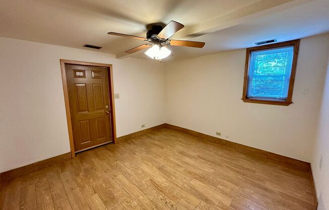 1 bed, 1 bath, 700 sqft, $1,775, Unit 534-400G