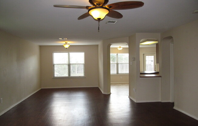 4 BEDROOM, BELTON ISD, LOTS OF SPACE