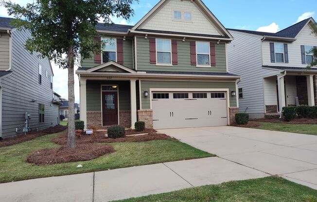 4 beds, 2.5 baths, $2,750