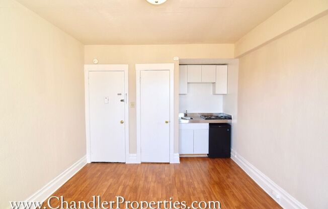 979 Sutter Street Apartments*