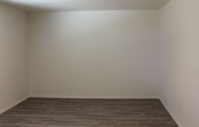 3 Bed 2 Bath Hillsboro Ranch