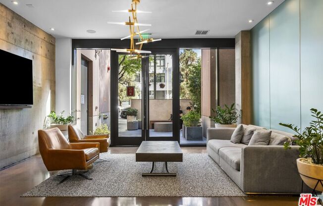 1 bed, 1 bath, 790 sqft, $2,600, Unit 1019