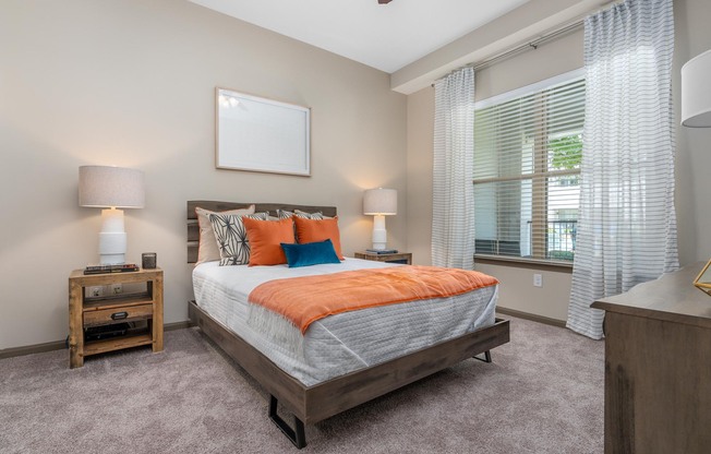 Bedroom at Riverhouse Apartments in Little Rock, Arkansas
