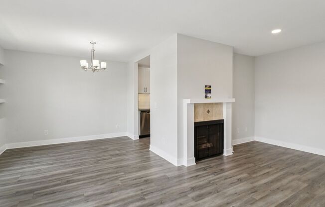 1 bed, 1 bath, 675 sqft, $2,898, Unit 102