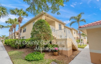 203 CASA DE LAGO WAY