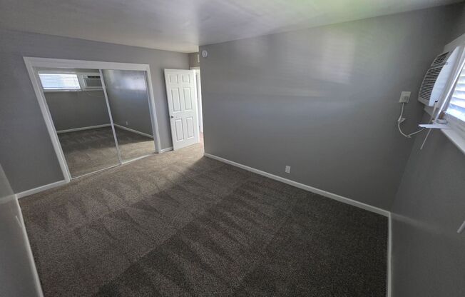 2 beds, 1 bath, 850 sqft, $1,500, Unit 2240-11