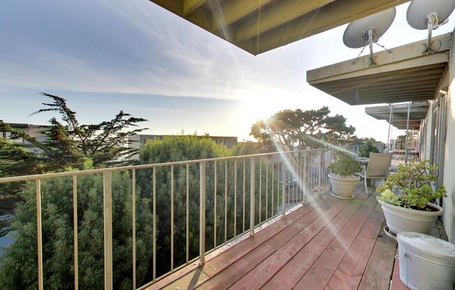 88 Crestline Drive (618r)