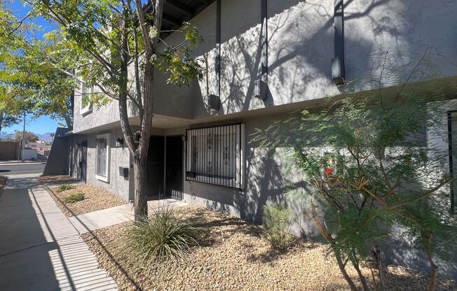 2 Story Upgraded Condo