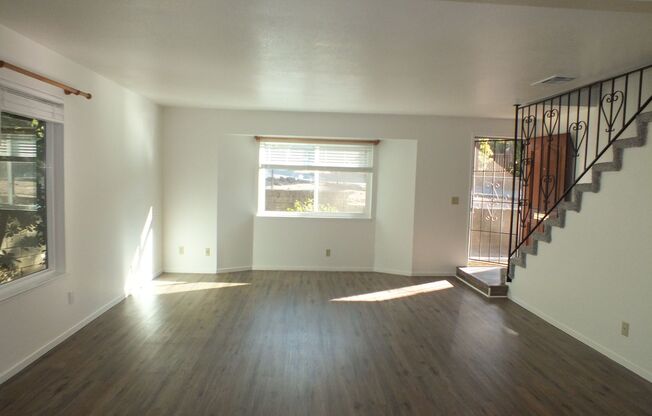 Placerville townhome style 2/1.5 apartment home