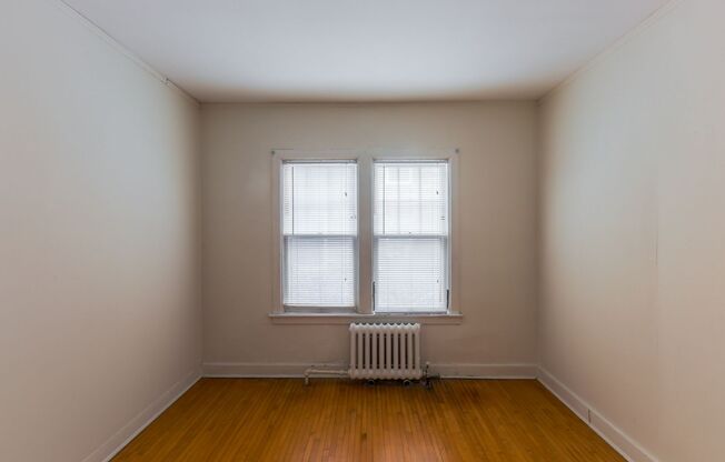 3508 Dupont Ave S